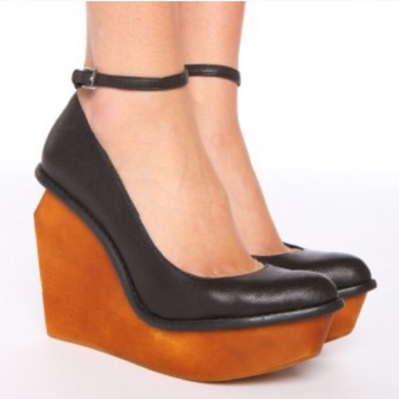 Jeffrey Campbell Shoes - Jeffrey Campbell Broome St Wedge Platform Sz 9